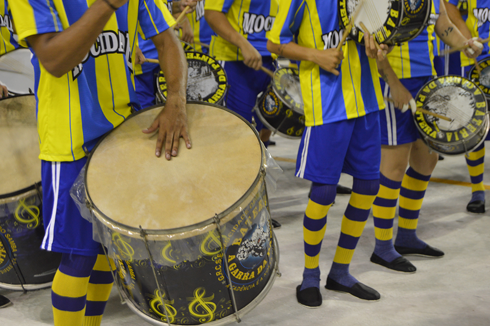 2-mocidade-dependente-do-samba-carnaval-santos-foto-renato-moretti