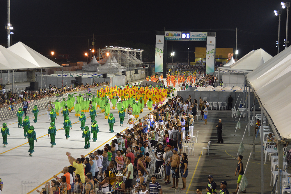 6-mocidade-dependente-do-samba-carnaval-santos-foto-renato-moretti