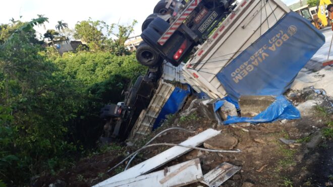 - REVISTA MAIS SANTOS