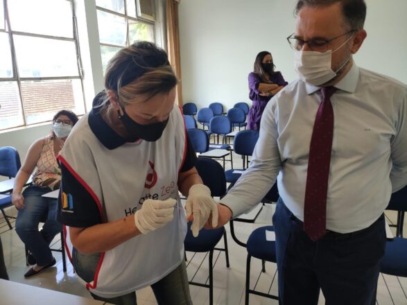 - REVISTA MAIS SANTOS