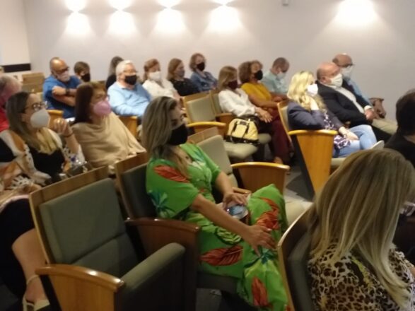 - REVISTA MAIS SANTOS