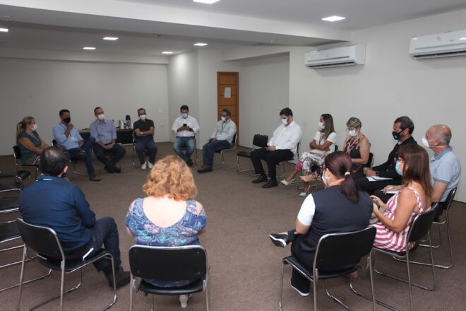 - REVISTA MAIS SANTOS